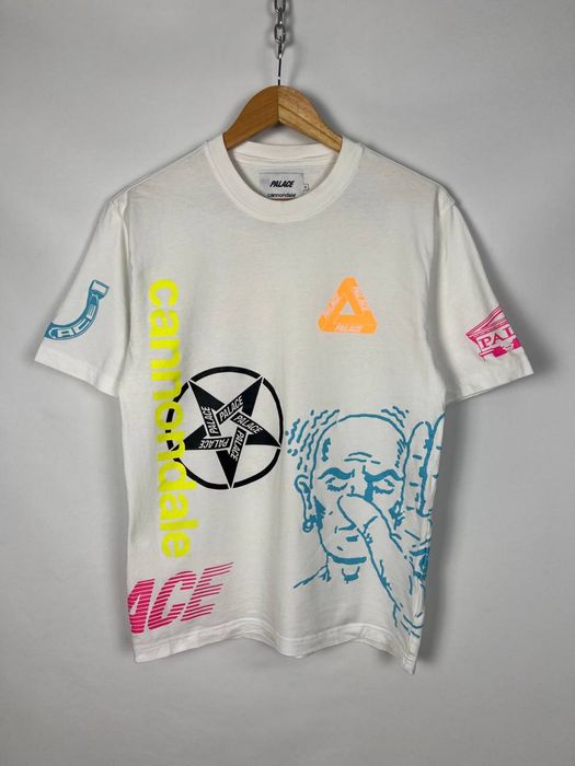 Футболка Palace