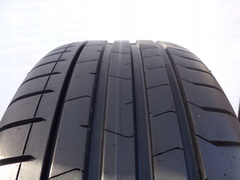 Opony Letnie 235/50/19 Pirelli P Zero 235/50r19/2023r bieżnik: 7 -7,5m