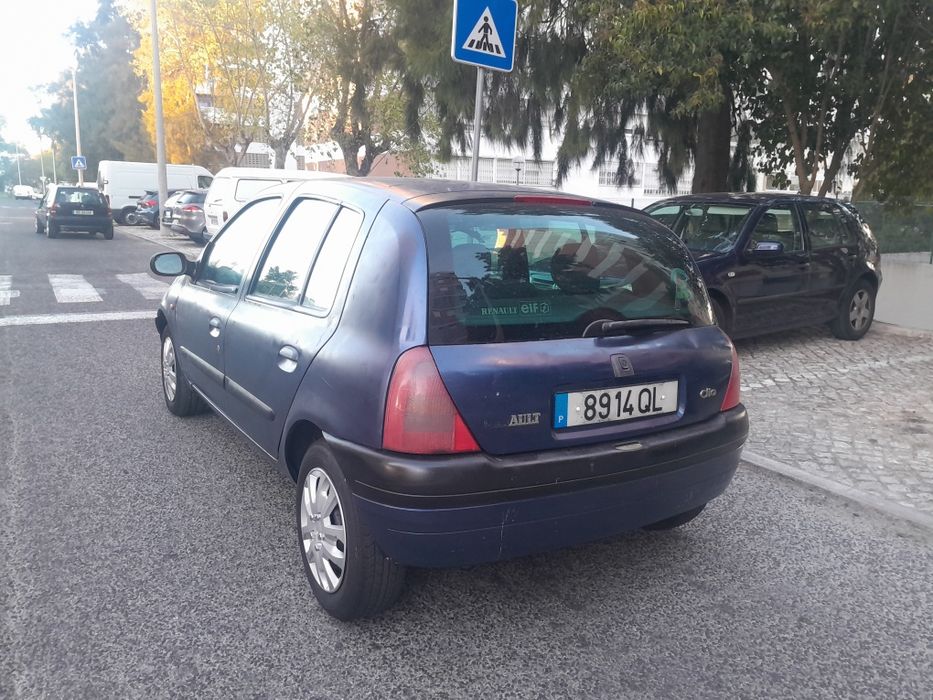 Renault  clio 1.2 i  full estras AC — photo 5