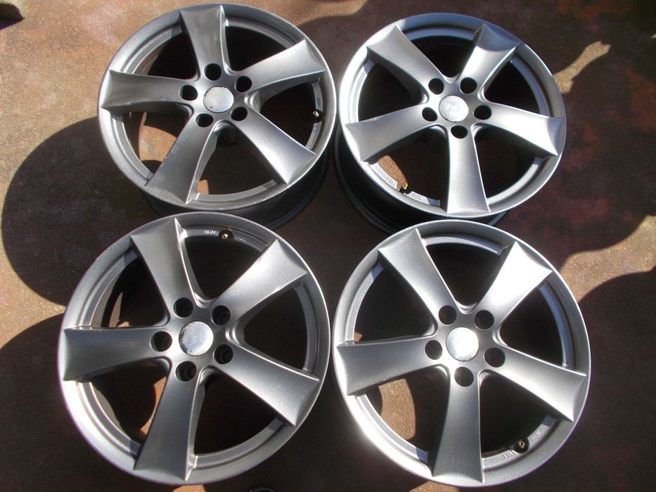 jantes 17 5x114,3 Renault Megane Kangoo Laguna Toyota Honda Mazda