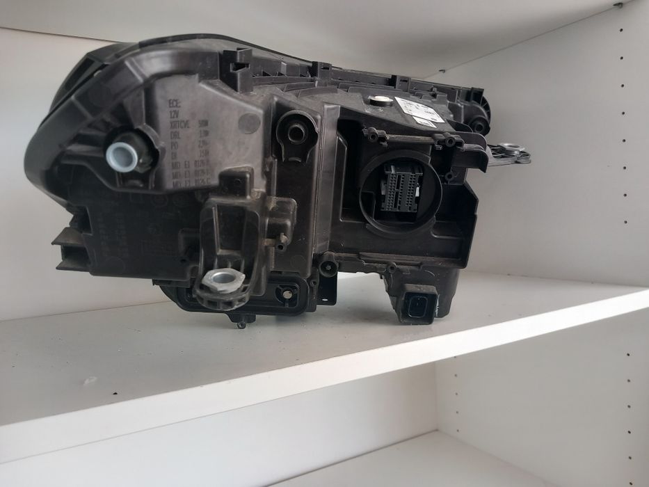 Farol BMW X1 Full LED esquerdo