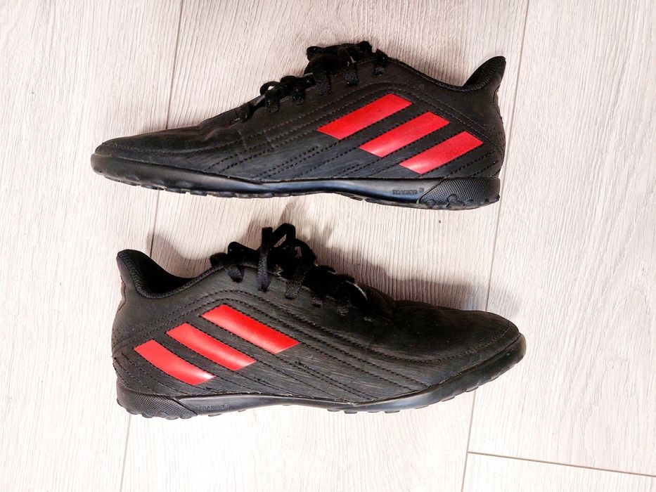 Halówki Adidas. Rozm.38 i 2/3. 24,5cm.
