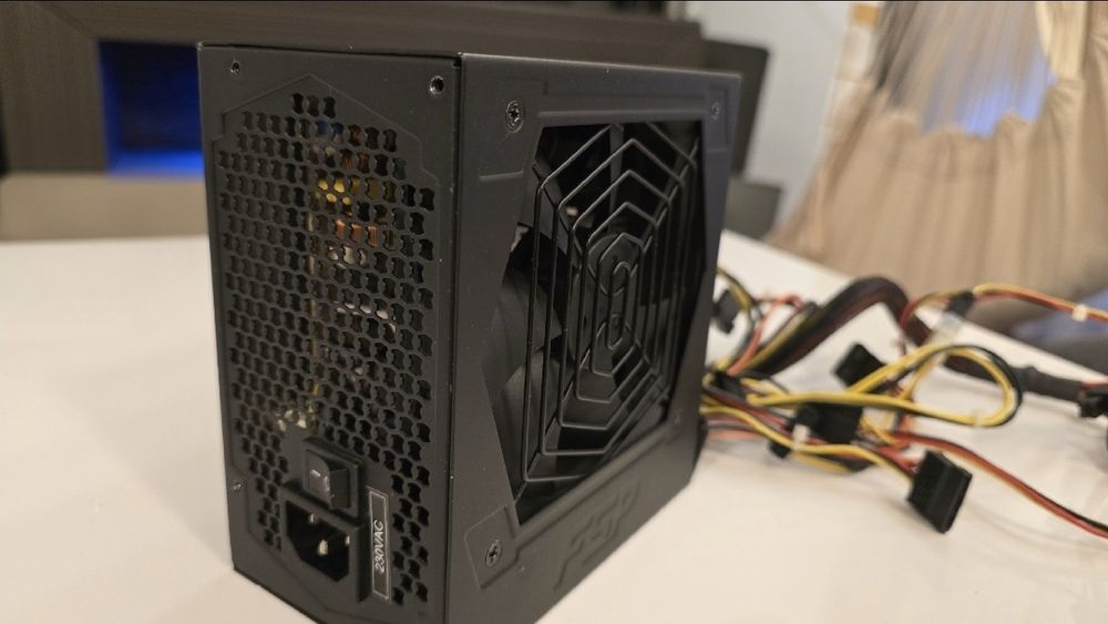 DS Cube, Gygabyte, Intel Core i5, GeForce GTX, G.Skill Ripjaws X 16GB