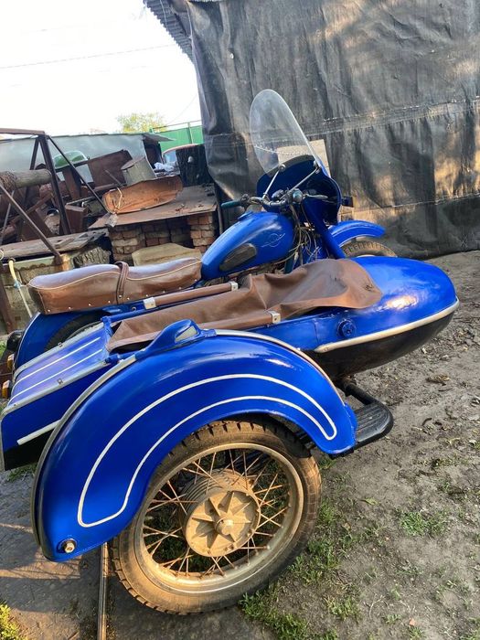 Мотоцикл ИЖ 56 капсула часу