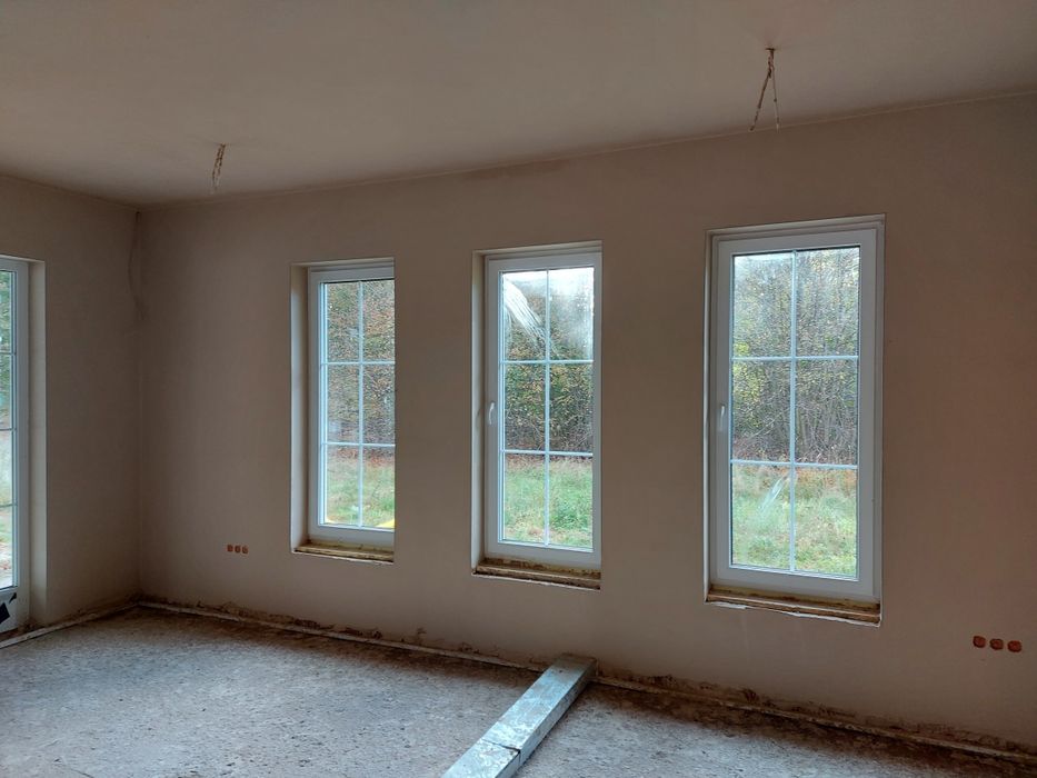 Sierpień Okienko Tynki Maszynowe Kaczmarczyk Tynkowanie Gładkie Okienk