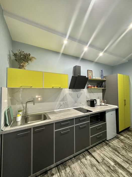 Світло є. Подобово квартира у новому домі з панорамою. Круг, вокзал.