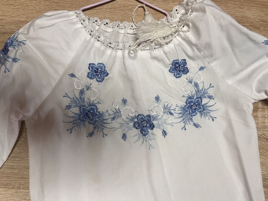 Вишиванки червона р.122-128синя р. 116-122