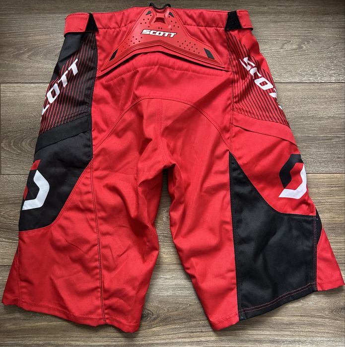 Мото / вело шорти Scott (M)