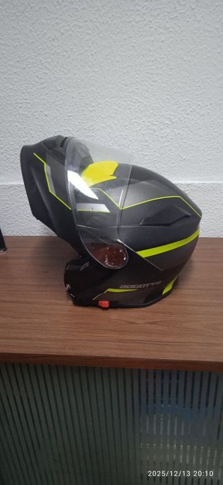 Capacete bogotto