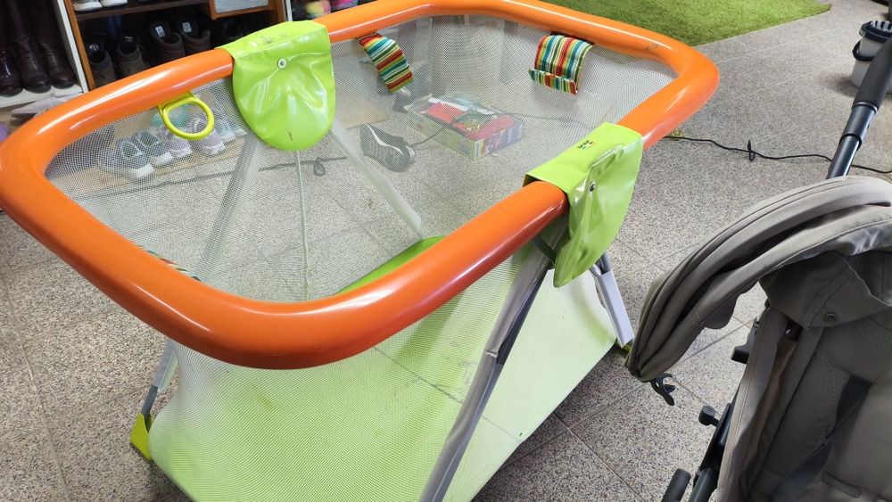 Conjunto parque e carrinho