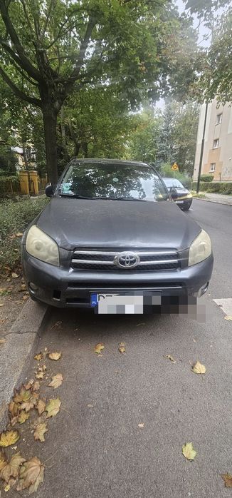 Toyota RAV-4
