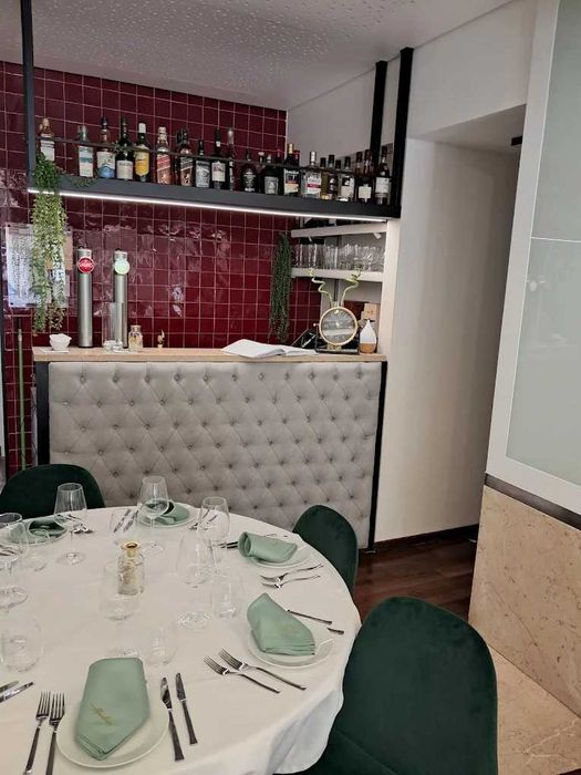 Restaurante em Linda-a-Velha | 20 Anos de Sucesso | Totalmente Equipado