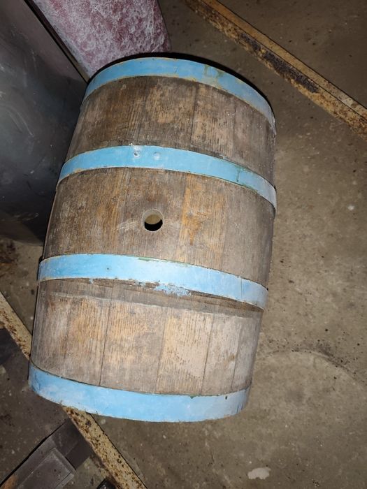 Діжка бочка дубова 40л бу.