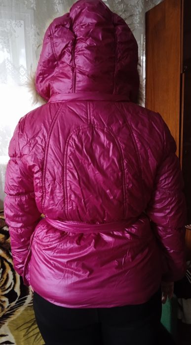 Продам  курточку