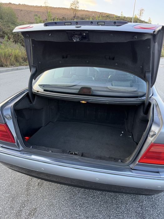Mercedes-Benz E 300 D