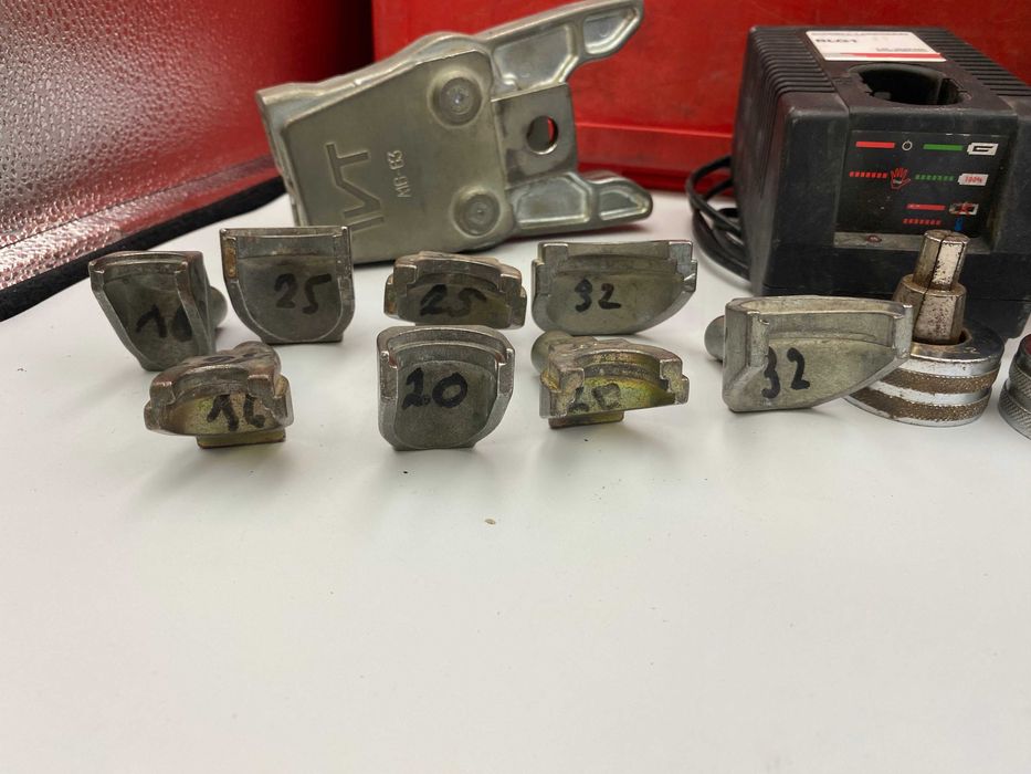 zaciskarka do rur IVT grupa Wurth SPM32 1xaku, ładowarka, walizka