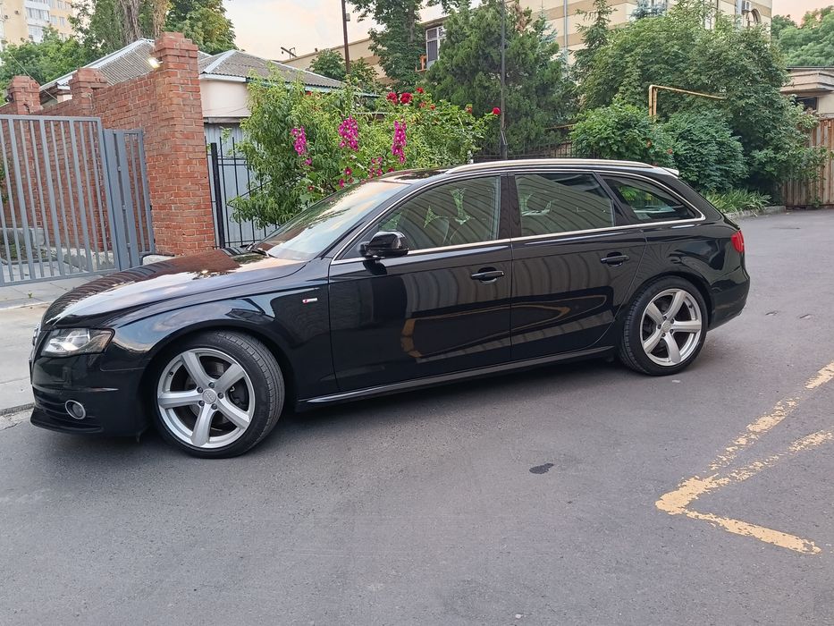 Ауди А4  S -line