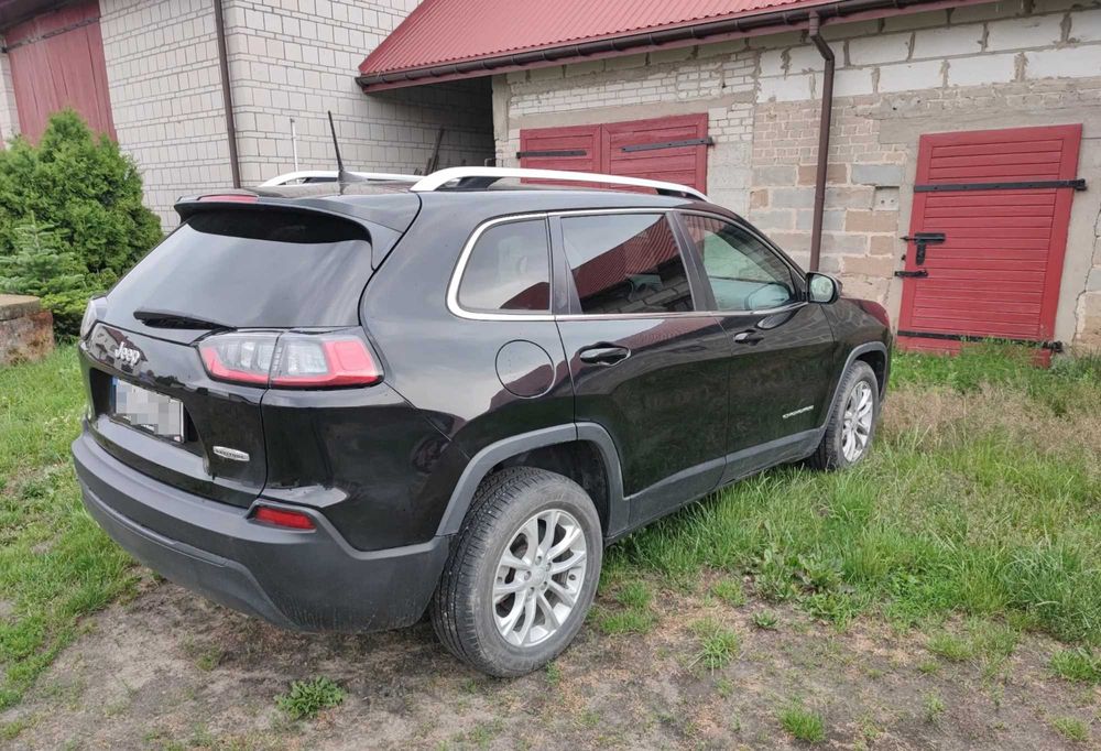 Бампер Jeep Cherokee KL Разборка 2018-