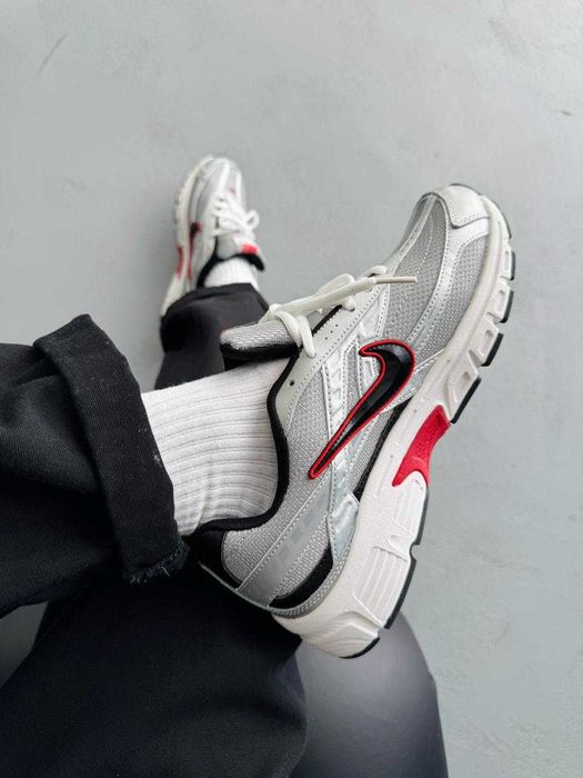 Мужские кроссовки Nike Initiator Silver/Red Gore-Tex. Размеры 40-45