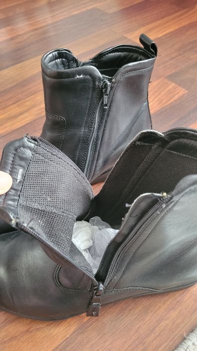 Botki na koturnie Ecco Felicia 41