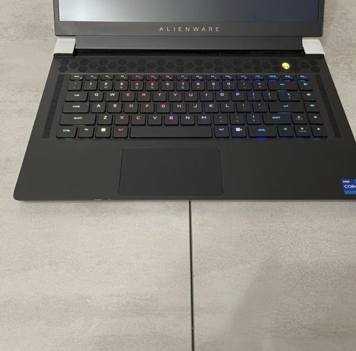Игровой ноутбук dell alienware