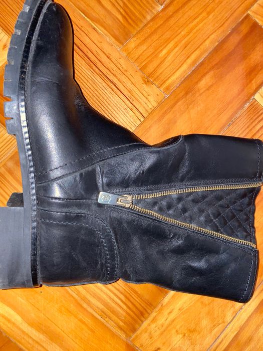 Botas em pele Massimo Dutti 37