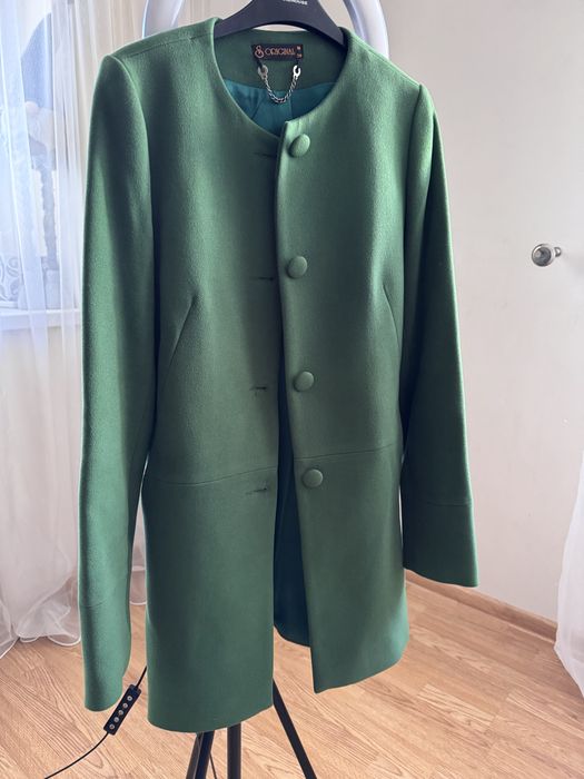 Жіноче пальто с-м розмір