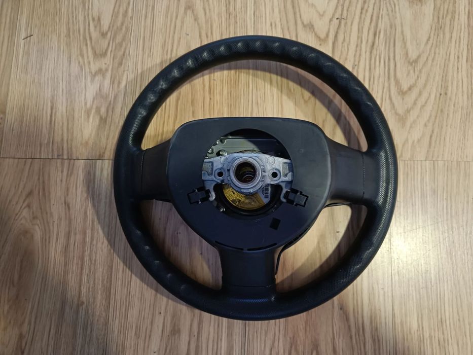 Volante Citroen C1 2006