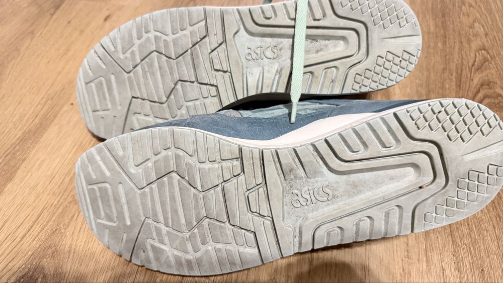 Asics 49r 31cm skóra zamsz buty