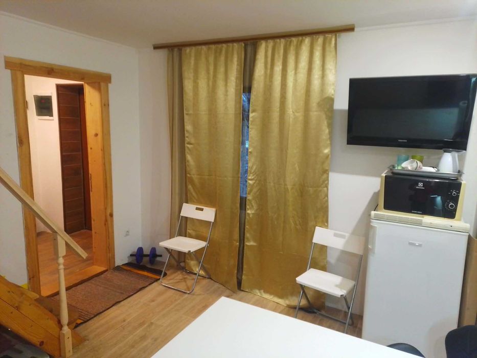 Апартаменти подобово в Каневі "Дача Family" з гарячою дров"яною грубою