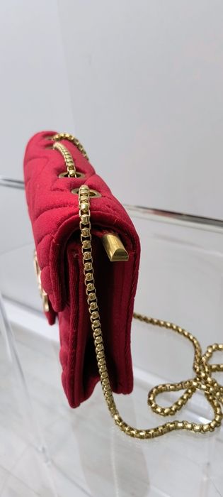 Torebka Gucci welurowa na łańcuszku