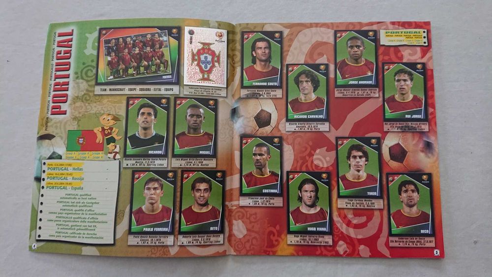 2 x Cadernetas Futebol EURO 2004 - Panini (nova e colada)