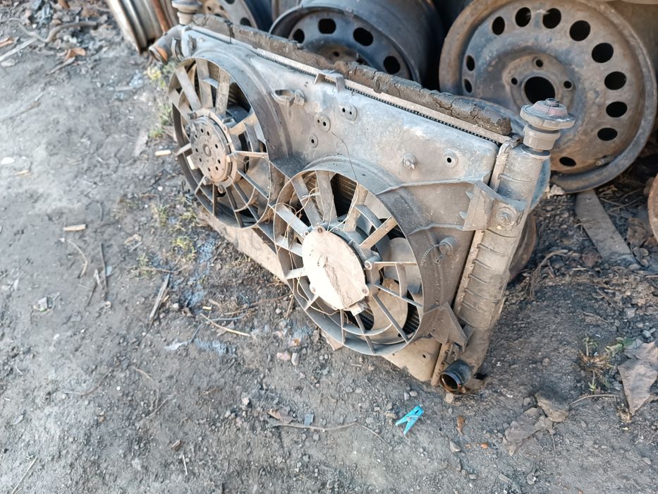 Радіатор охолодження Форд мондео ford mondeo 2