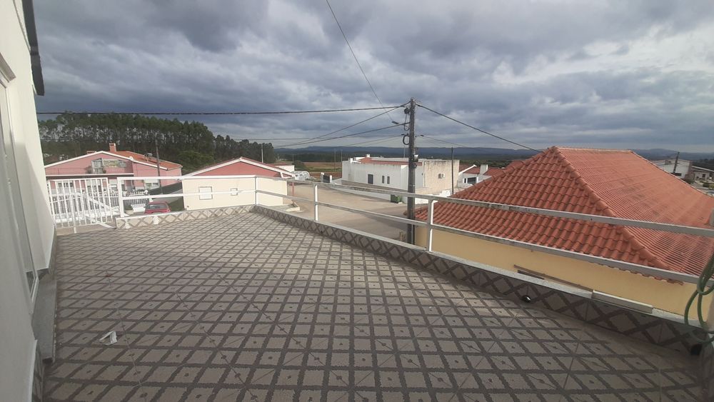 Vende-se Moradia 2 pisos, Cabeça Gorda, Torres Vedras