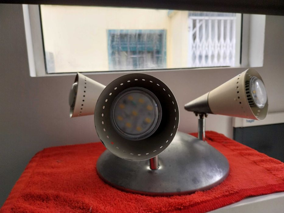 Ceiling Lamp (3 Spotlights)