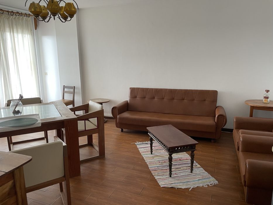 Quarto para arrendar