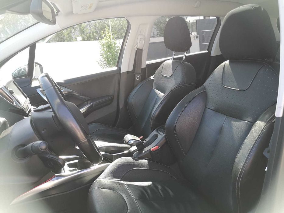 Peugeot 2008 1.6 2015
