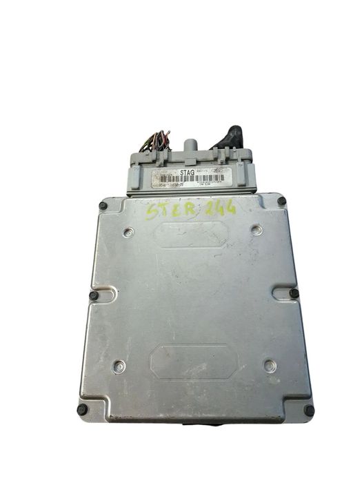Sterownik KOMPUTER SILNIKA ECU  FORD ESCORT 95AB12A650ZB