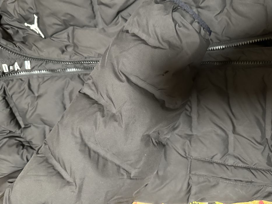 Куртка зимнчя Jordan в идеальном ссточнии .! Оригинал !