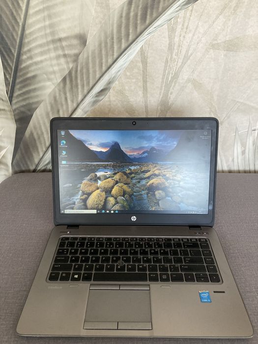 Laptop HP EliteBook 840 windows 10 Core i5