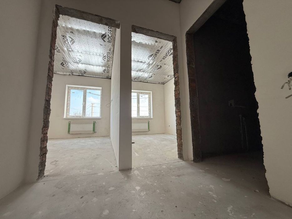 Продам таунхаус в чистовому та опаленям