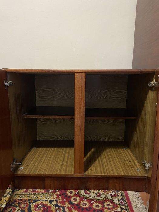 Продам 2 шафи та тумби САМОВИВІЗ