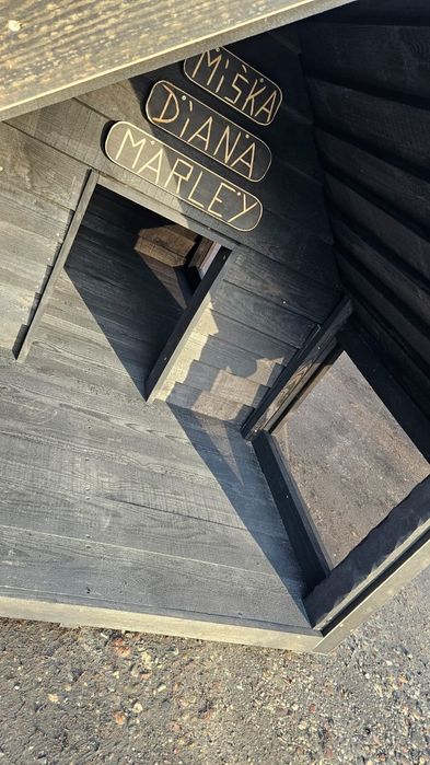 Buda z tarasem 250x140 waga 250kg