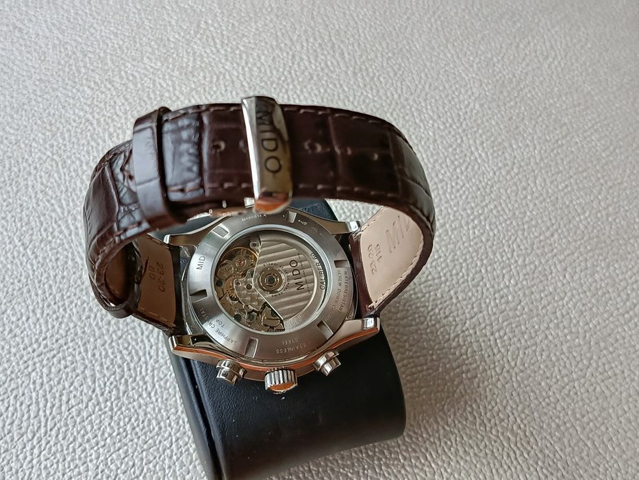 Mido Multiford. Valjoux 7750.