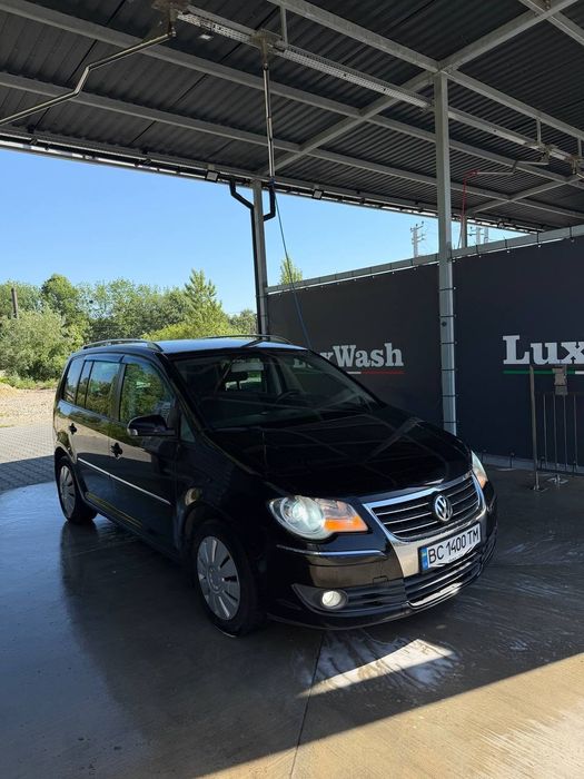 Volkswagen Touran 2007р