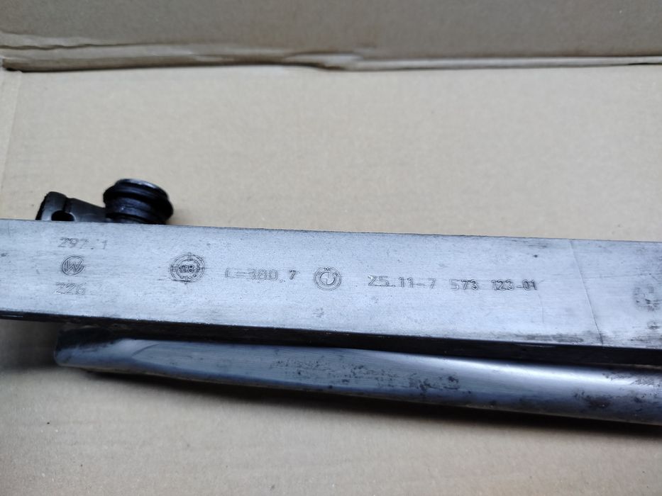 Wybierak skrzyni biegów BMW E60 E61 2.0d