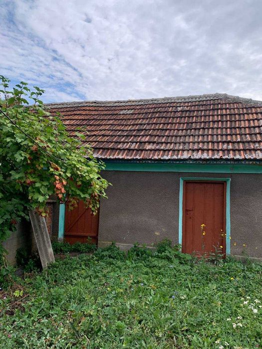 Продам будинок в Демшині з ділянкою