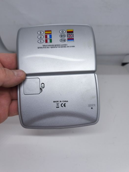 Многофункциональный 6-ти шестиязычный электронный переводчик