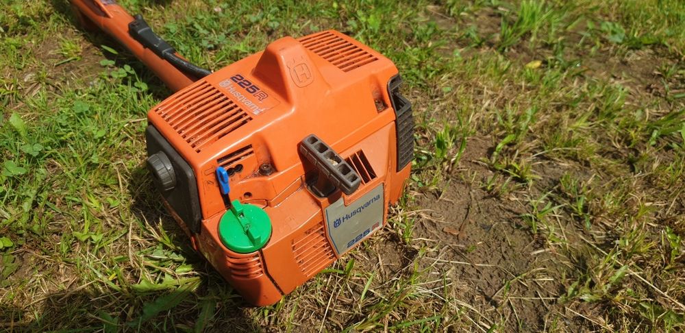 Kosa spalinowa husqvarna 225r Stihl FS220
