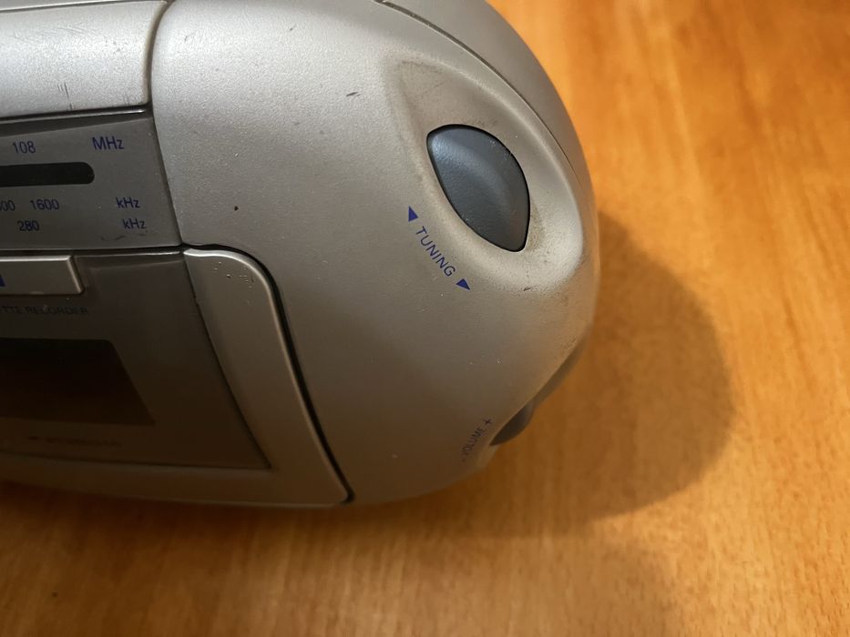 Radiomagnetofon Thomason